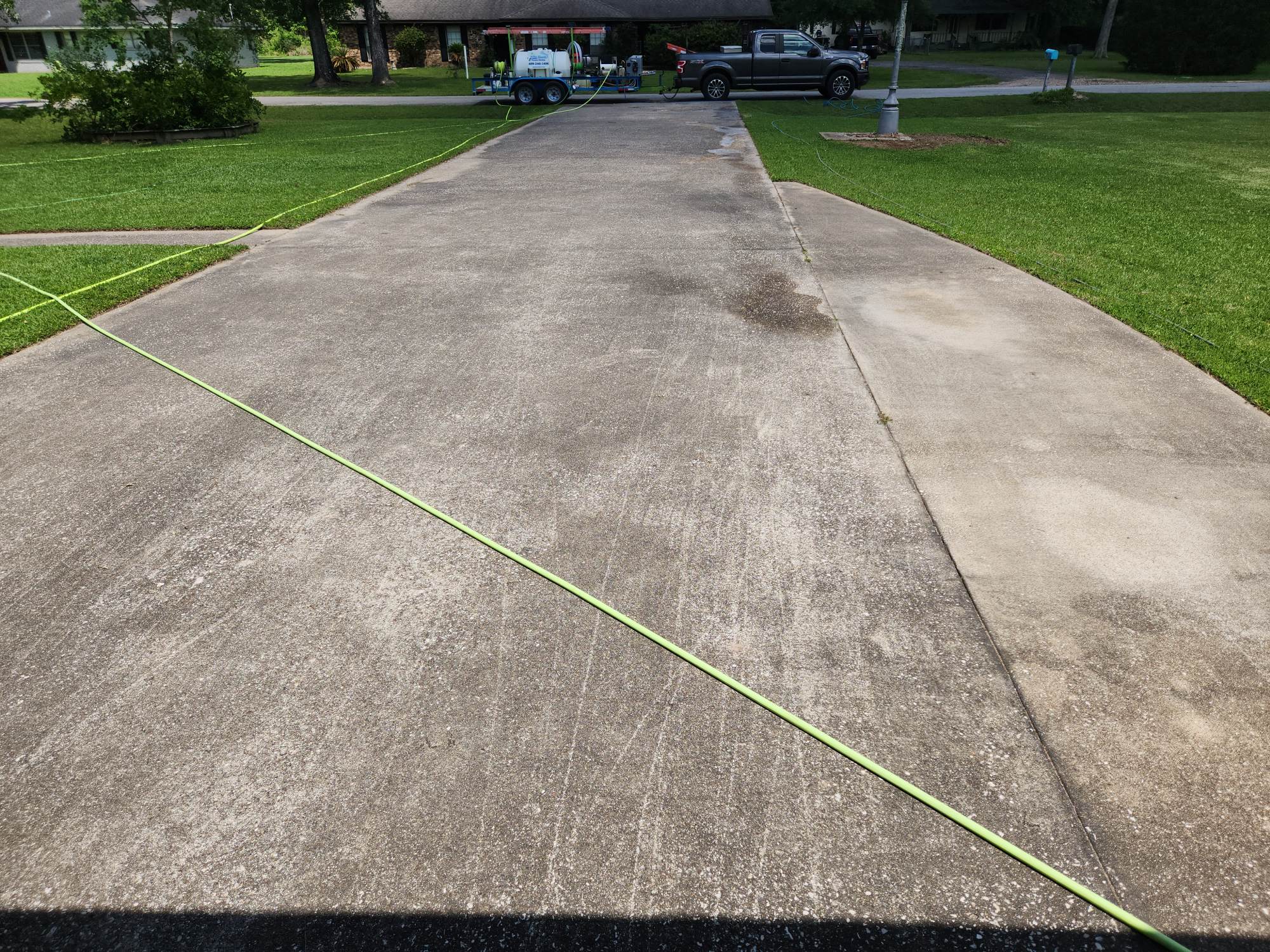 Revitalizing a Beaumont, TX Driveway and Walkway with Pressure Washing